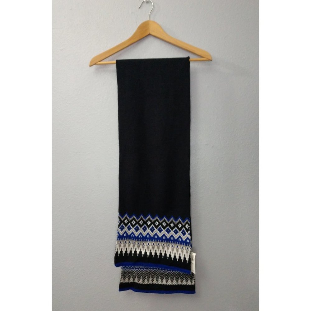 Old Navy Blue Fair Isle Rectangle Acrylic Scarf